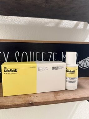 Acne-Safe Foundation - Light Yellow Shade